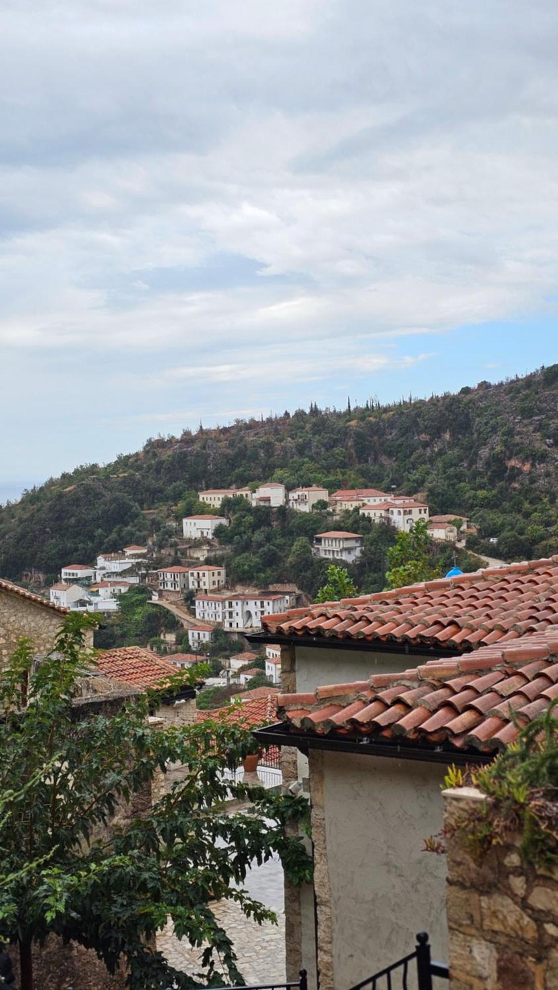 Zens Villa Dhermi Village Exterior photo